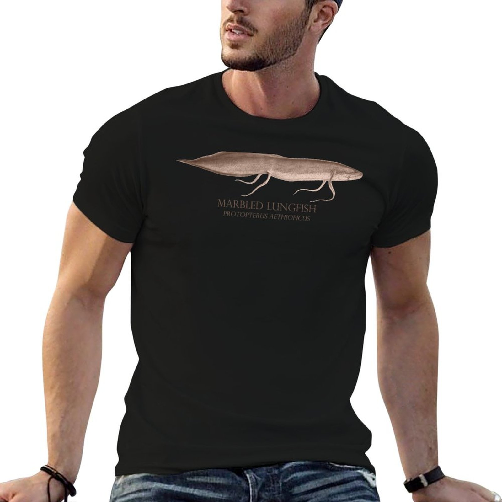 Aquarium Fish Monster - เสื้อยืดคอกลมทรงใหญ่พิเศษสำหรับนักเลี้ยงปลาตู้ทะเลสไตล์เรโทรวินเทจ ลายปลาลุงฟิช โปรโตเพอร์เตอรัส